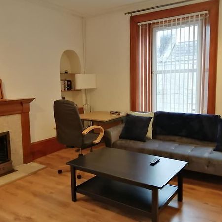 Stylish One Bed Flat With Private Parking Apartment Aberdeen Ngoại thất bức ảnh