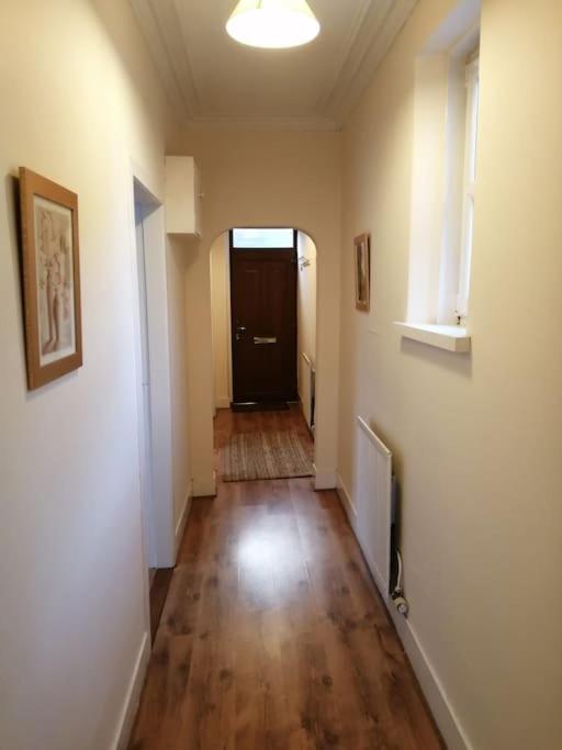 Stylish One Bed Flat With Private Parking Apartment Aberdeen Ngoại thất bức ảnh
